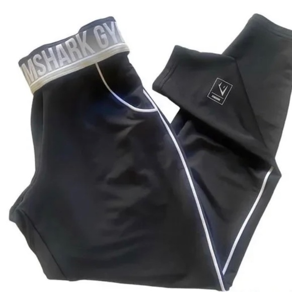 Gymshark Joggers - Picture 2 of 6